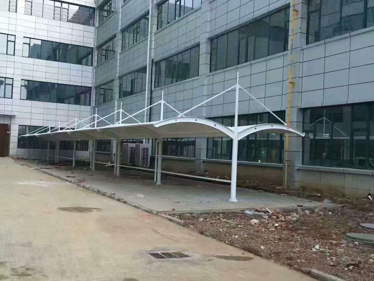 膜結構自行車棚007
